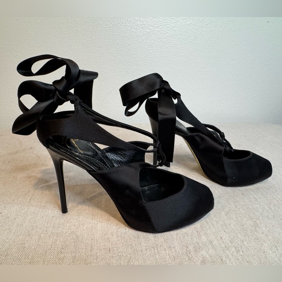 Shoes - Zac Posen Black Satin Women's Heels
